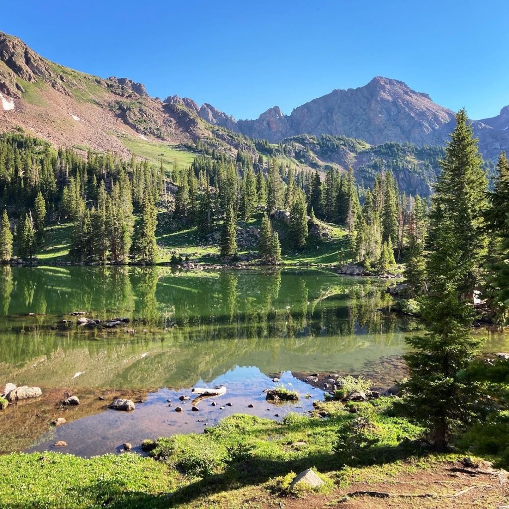 Best Time to Visit the Colorado Rockies: Month-by-Month Guide